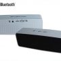 bluetooth-speaker-with-fm-radio-02