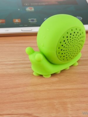 bluetooth speaker with USB port