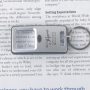 led-keychain-light-with-magnifier-03