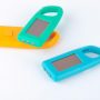 solar-led-flashlight-with-carabiner-02