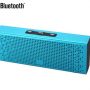 wireless-bluetooth-speaker-with-hands-free-function-02